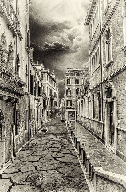 Futūra - a Photographic Art Artowrk by Leonid Yermoshkin